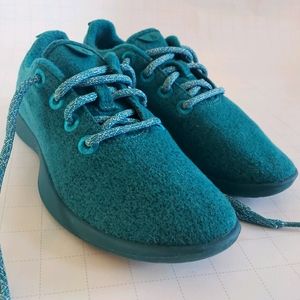 Allbirds womens wool runner size 7 in Tuka Teal